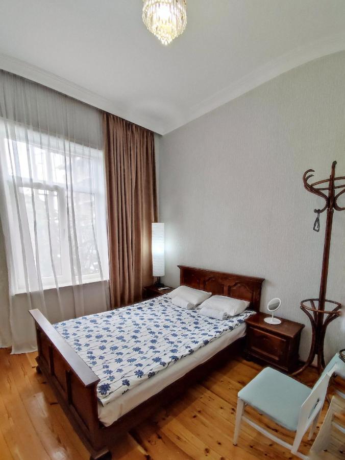 Friendly Guest House Kutaisi Bagian luar foto