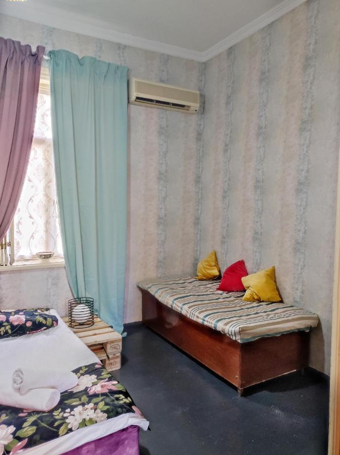 Friendly Guest House Kutaisi Bagian luar foto