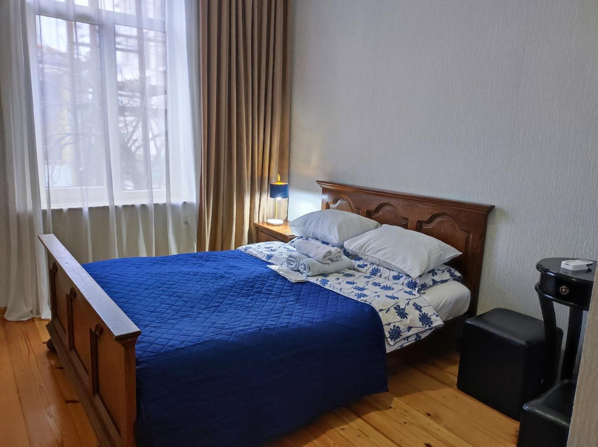 Friendly Guest House Kutaisi Bagian luar foto