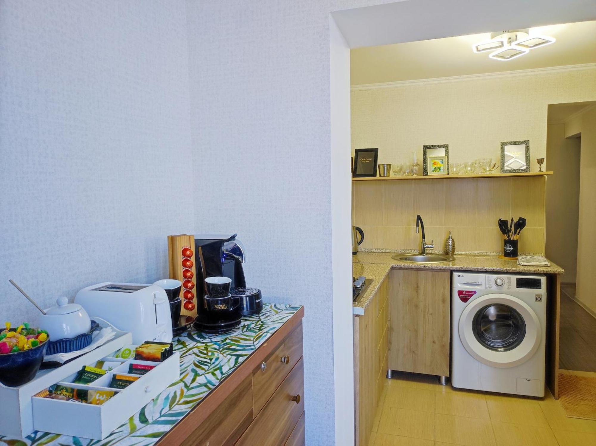 Friendly Guest House Kutaisi Ruang foto