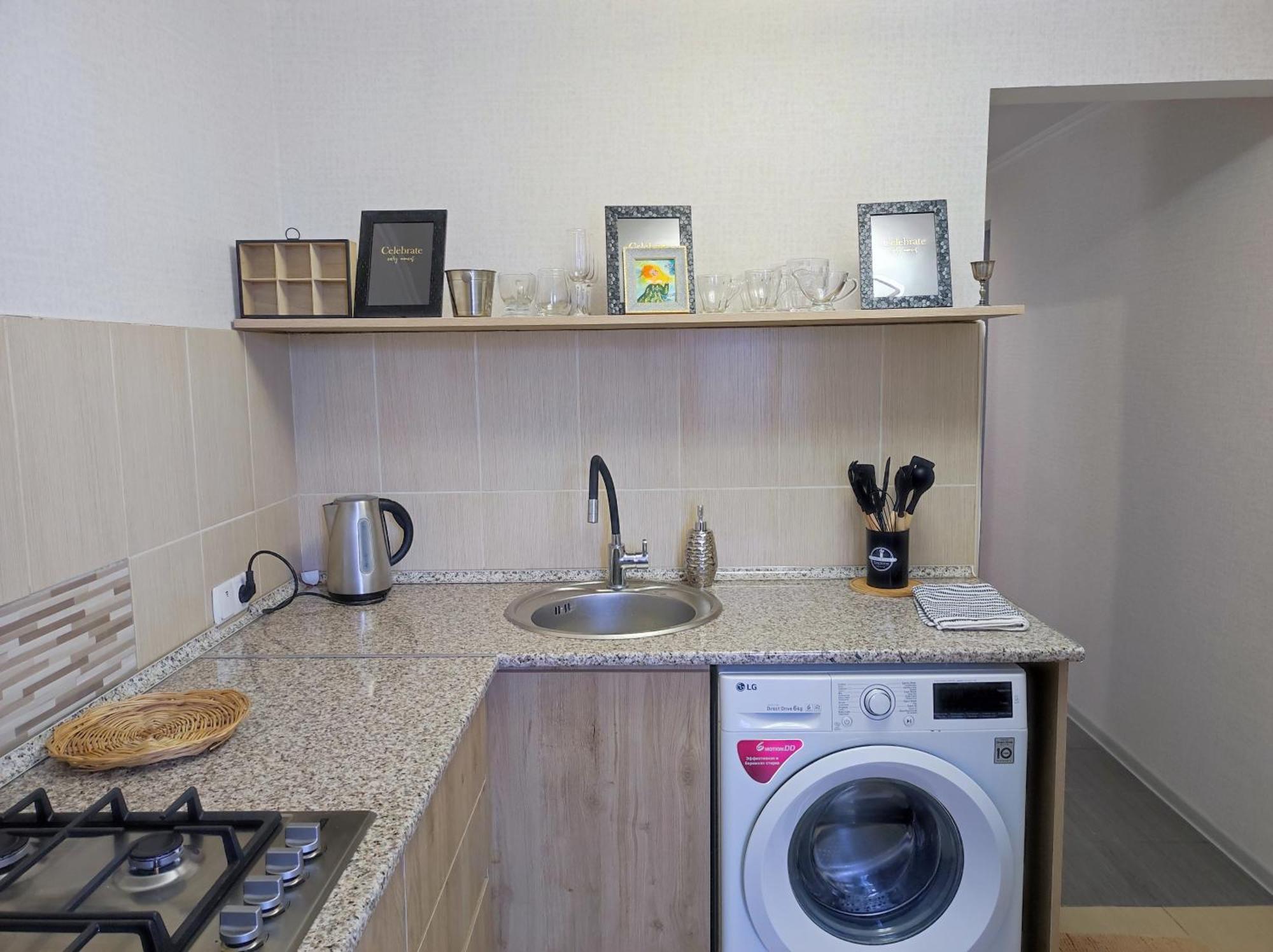 Friendly Guest House Kutaisi Ruang foto